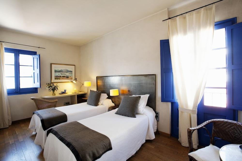 Hostal De La Placa Cabrils Exteriér fotografie
