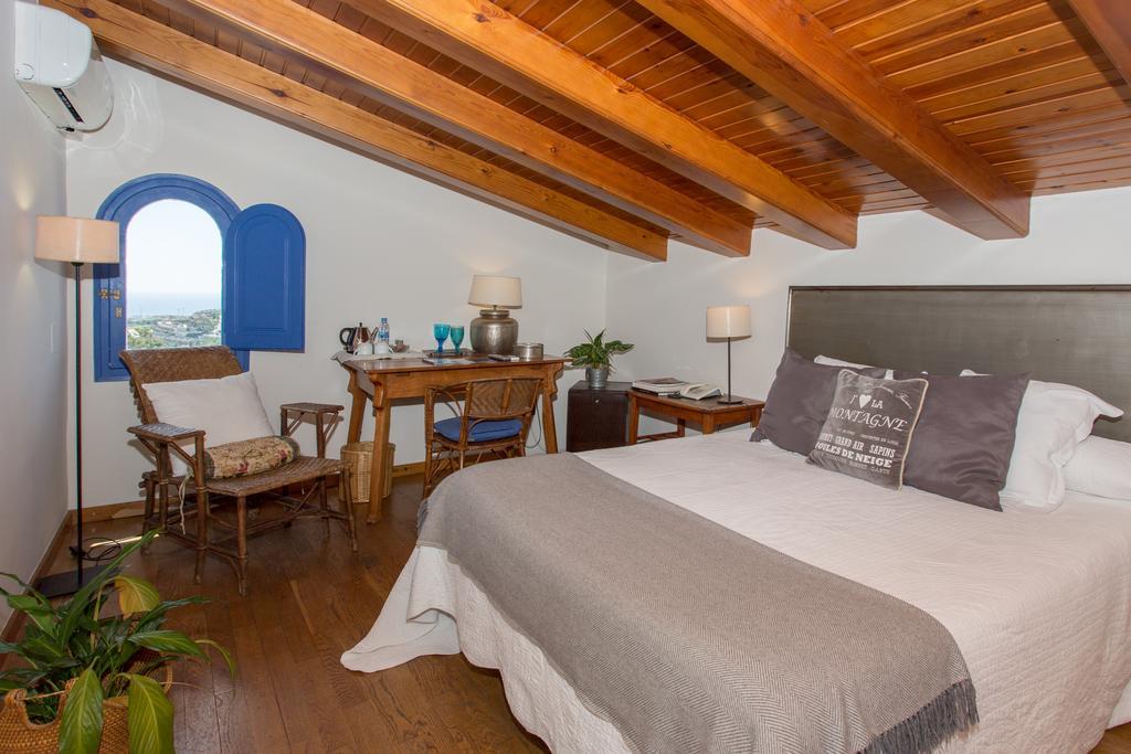Hostal De La Placa Cabrils Exteriér fotografie